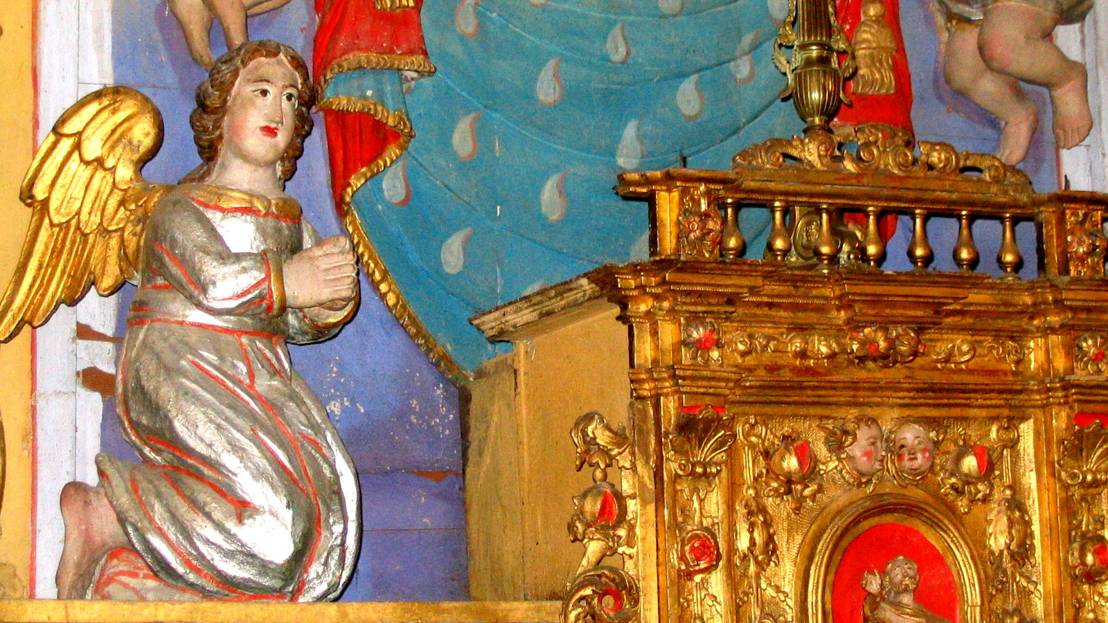 ﻿El retaule barroc de l'església Saint-Jean de Dorres